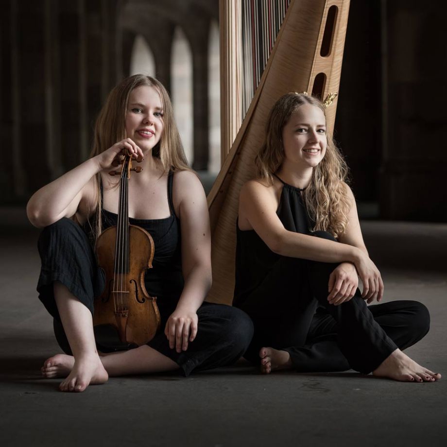 Duo Mascha Wehrmeyer/ Lea Marie Löffler - Bild: Marco Ganzmann